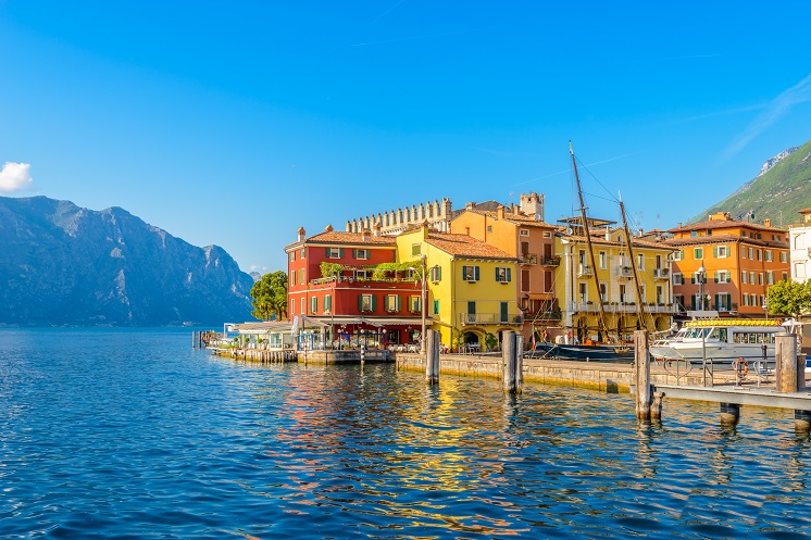 Explore Europe Lake Garda s 6